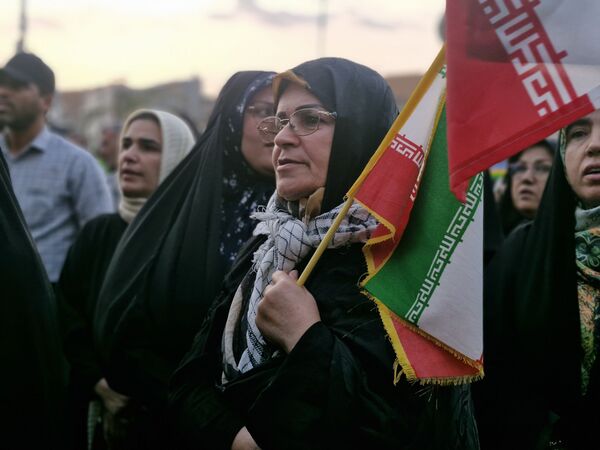 اجتماع مردمی حمایت از سربازان وطن در گلوگاه 