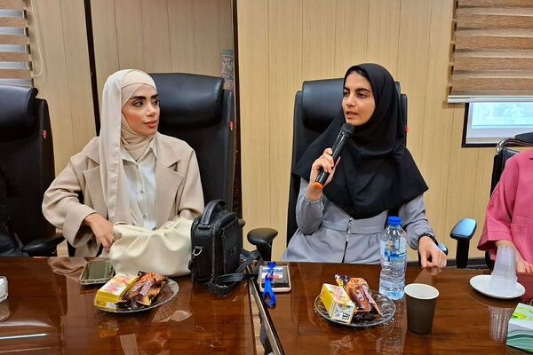 برگزاری مراسم حافظ‌ خوانی و مشاعره به‌مناسبت هفته فرهنگی شهرستان ملارد