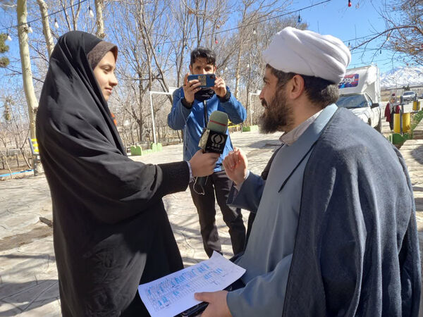 آیین تقدیر از مدرسان و مربیان فعال سازمان دانش‌آموزی استان قم