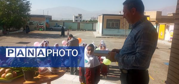 جشن شکوفه ها در لرستان