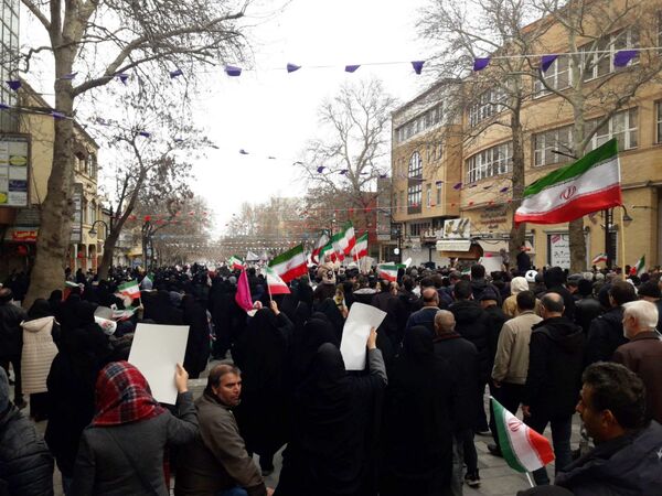 وقتی خیابان‌ها به موجی از حماسه تبدیل می‌شوند