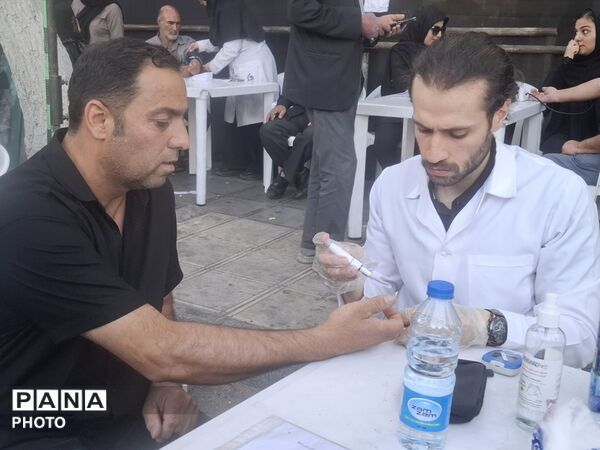 مشهد مقدس غرق در عزا و ماتم
