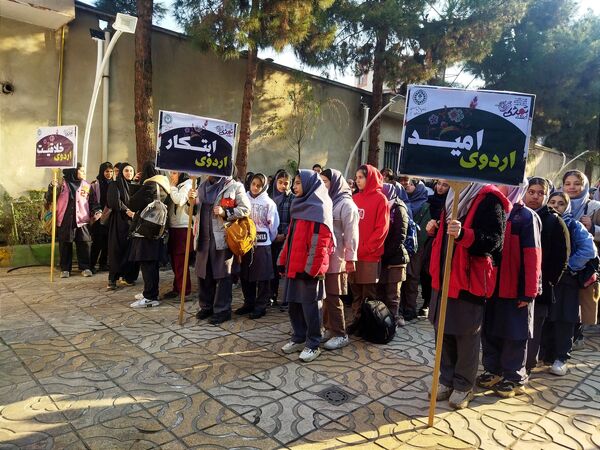 اردوی تمشک، تجربه‌ای متفاوت از کانون امید