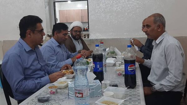ضیافت افطاری با حضور مدیران مدارس پارسیان