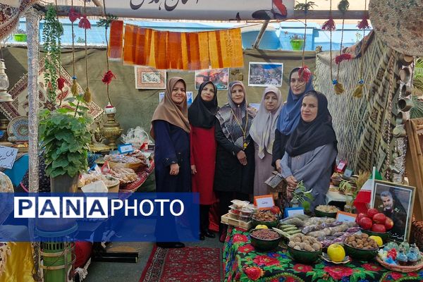 برگزاری «جشنواره ایرانشناسی» در دبستان مهر دانش ناحیه دو شهرری 