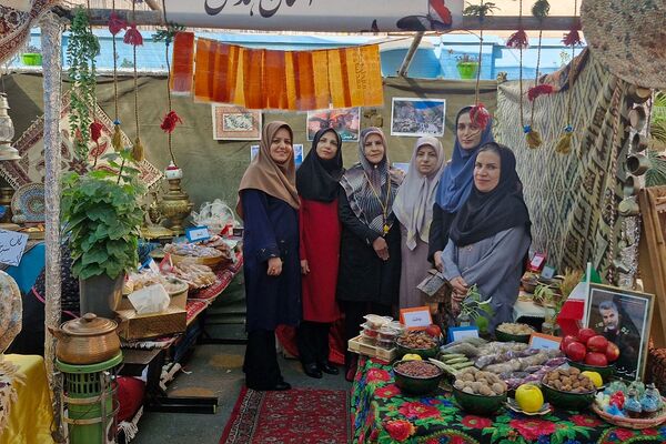 برگزاری «جشنواره ایرانشناسی» در دبستان مهر دانش ناحیه دو شهرری 