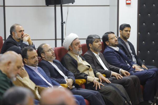 جلسه شورای اداری استان قم با حضور رئیس جمهوری