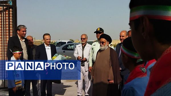 آیین بازگشایی مدارس و افتتاح هنرستان تخصصی مکانیک خودرو برادران در نیشابور 