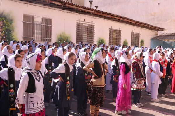 همایش وطن یار در دبستان فاطمیه گرگان