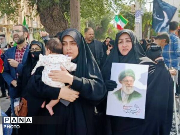 بیعت مردم اهواز با سومین رهبر انقلاب اسلامی