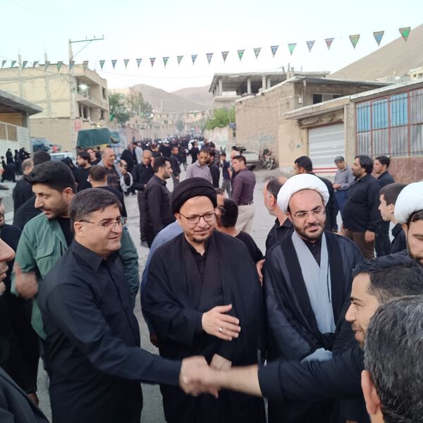 مراسم سوگواری، علم گردانی در روستای گرمدره 