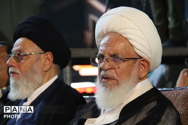 جشن زیر سایه خورشید در امیرچخماق یزد