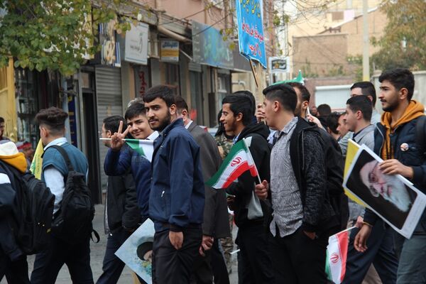 راهپیمایی 13 آبان در ارومیه