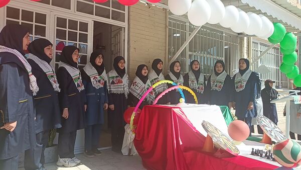 المپیاد ورزشی در دبیرستان کوثر فرهنگیان