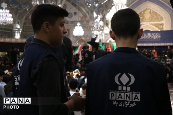 طنین «احلی من العسل» در حرم؛ عهد دوباره نوجوانان با عاشورا