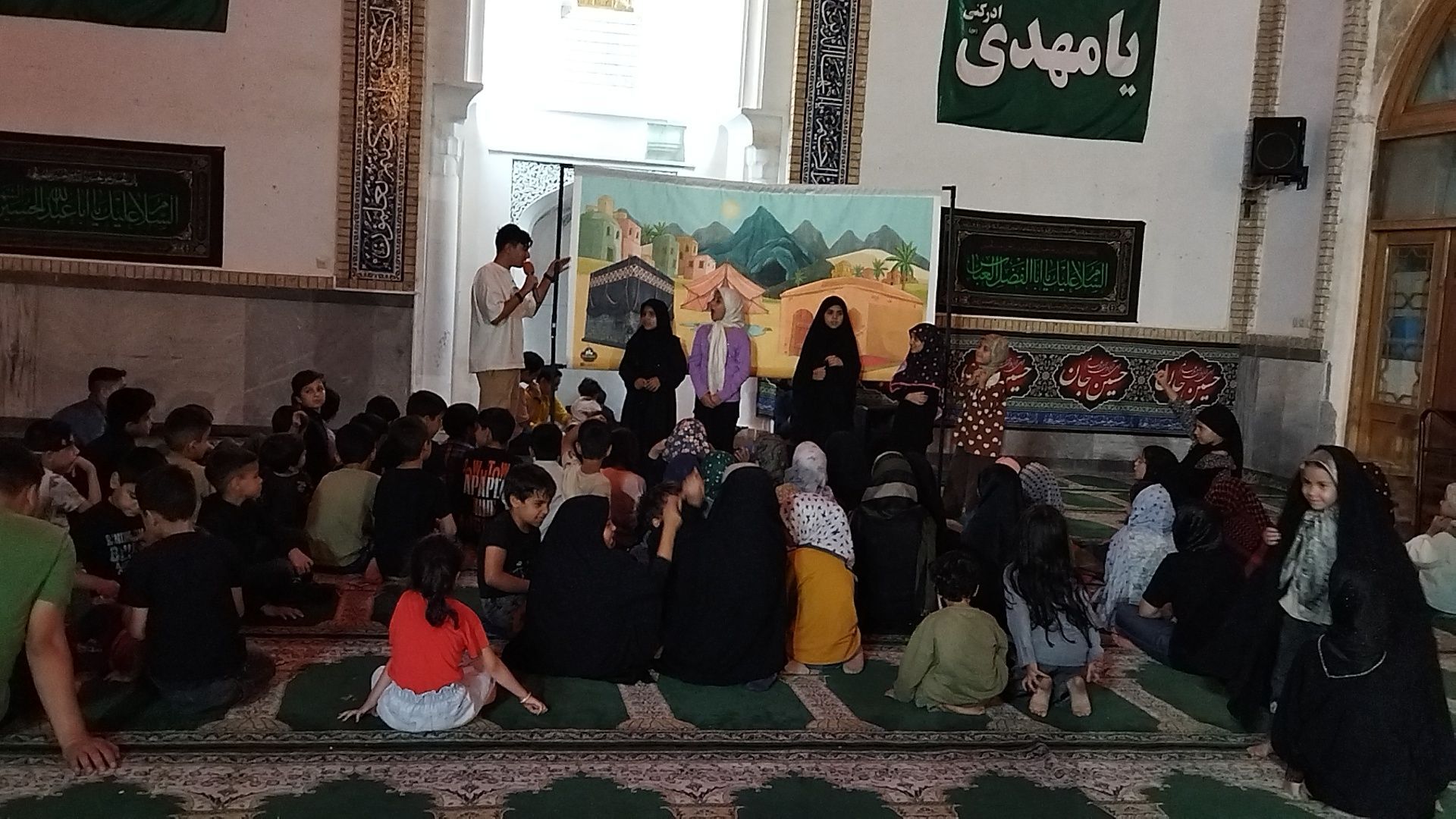 غرفه دهه نودی های مسجد جامع در شب صد و چهل و چهارم 