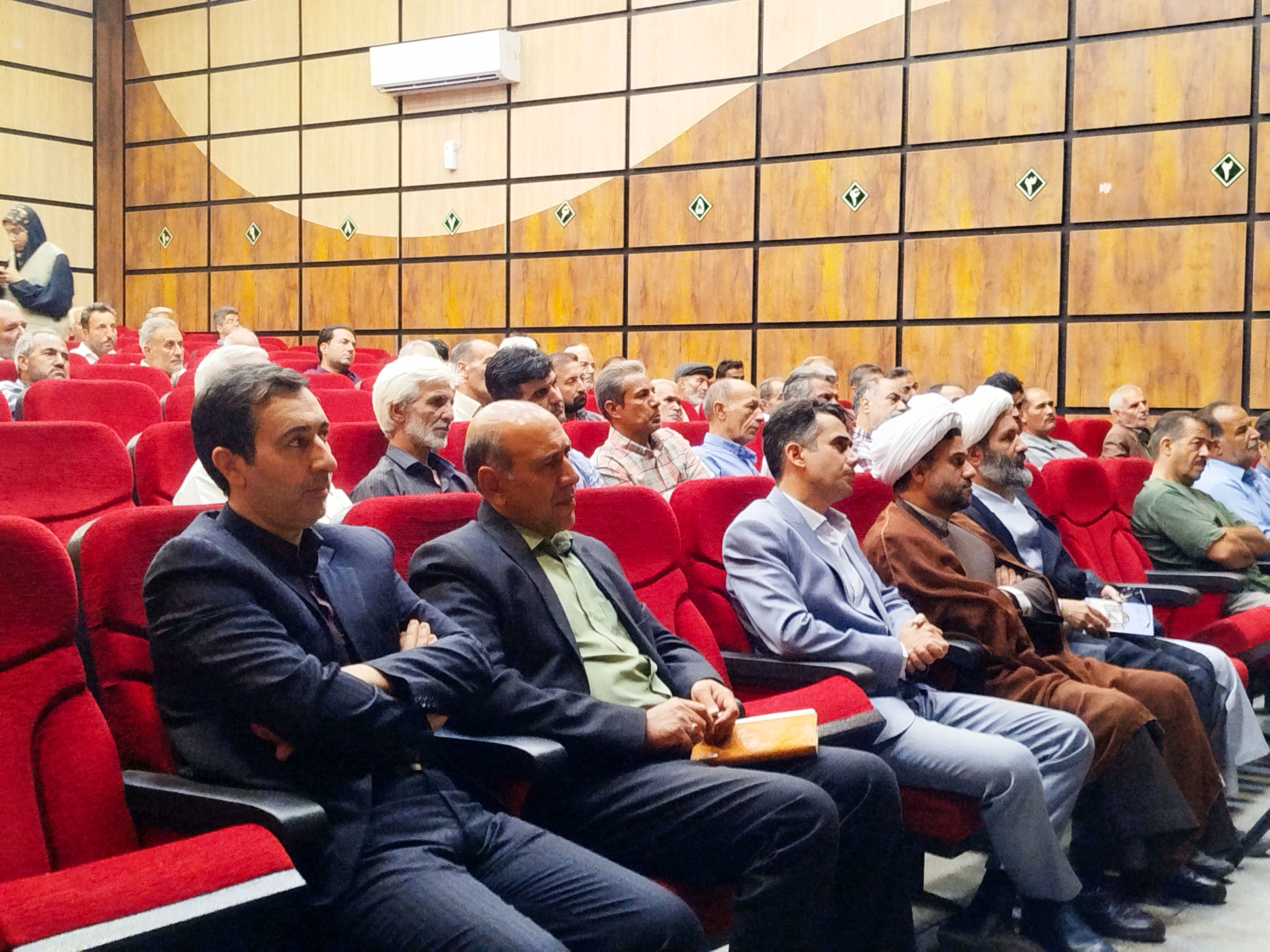 «میزبانان بهشت» در کاشمر گرد هم می‌آیند