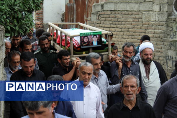 تشییع پیکر مادر شهید حسینعلی جعفری