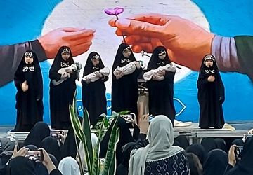 اجتماع بزرگ دختران عاشورایی در باقرشهر