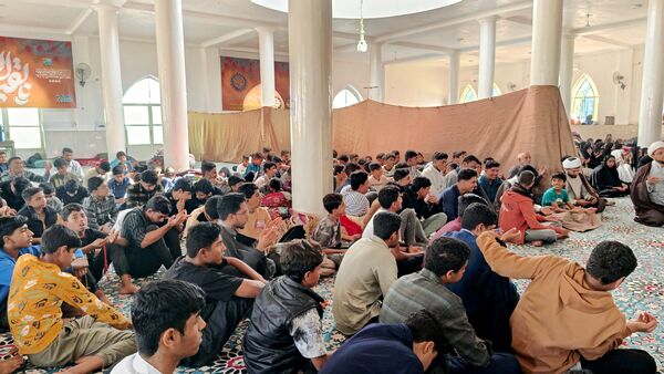 مراسم اعتکاف دانش‌آموزی در مسجد نور سندرک