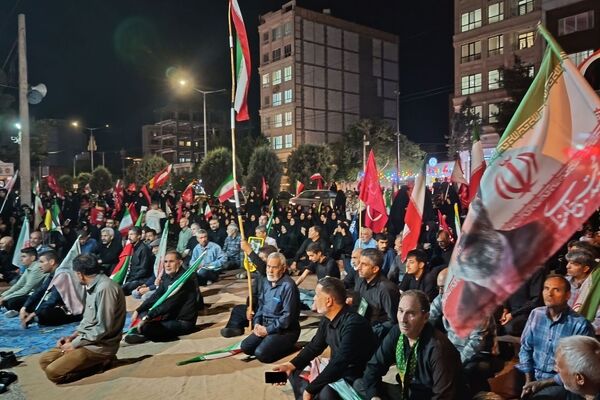 حماسه آفرینان جاودان در دل میدان خیابان