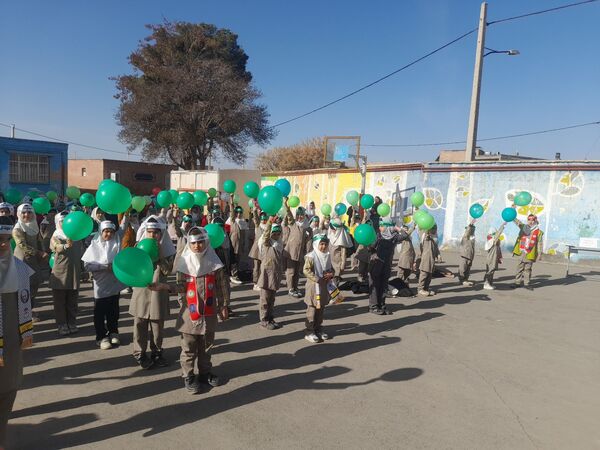 جشن نیمه شعبان در مدرسه شهید محمد حسین الیشه 
