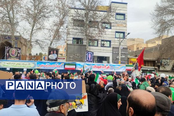 حضور گسترده مردم شهرستان شهید پرور شهرستان شهریار در راهپیمایی ۲۲ بهمن