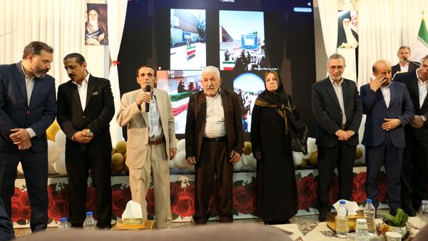 خشت گذاری ۵ پروژه‌ عمرانی منطقه ۵ آموزش و پرورش شهر تهران