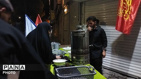 چایخانه حوزه علمیه گلشن در دویست و هجدهمین شب از اجتماعات مردمی نیشابور 