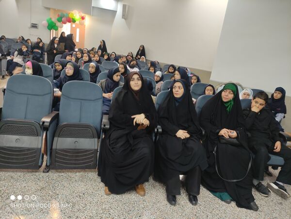 مراسم گرامی‌داشت هفته بسیج با حضور خواهر شهید