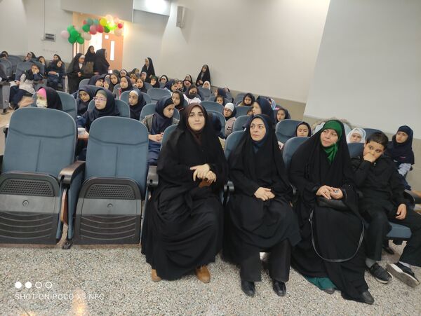مراسم گرامی‌داشت هفته بسیج با حضور خواهر شهید