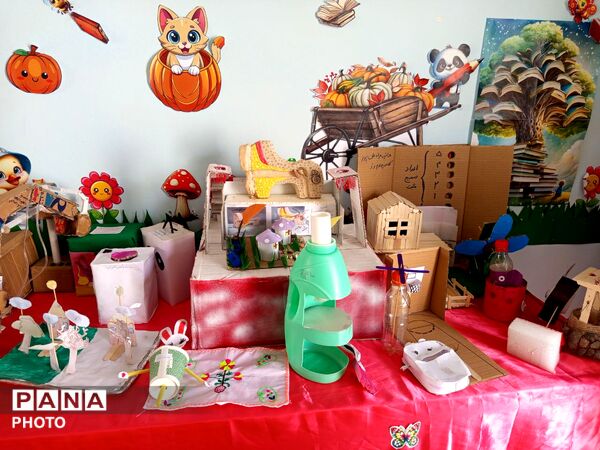 نمایشگاه طرح جابر در دبستان سمیه