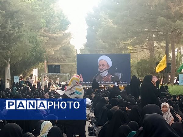 برگزاری دعای پر فضیلت عرفه در بهشت رضا(ع) مشهد