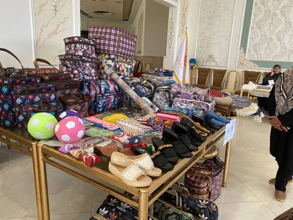 نمایشگاه صنایع دستی در کوهسرخ