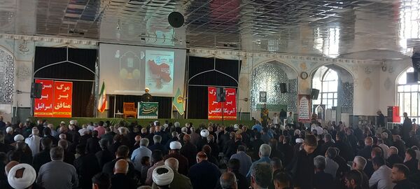 برگزاری نماز جمعه در شهرستان کاشمر 