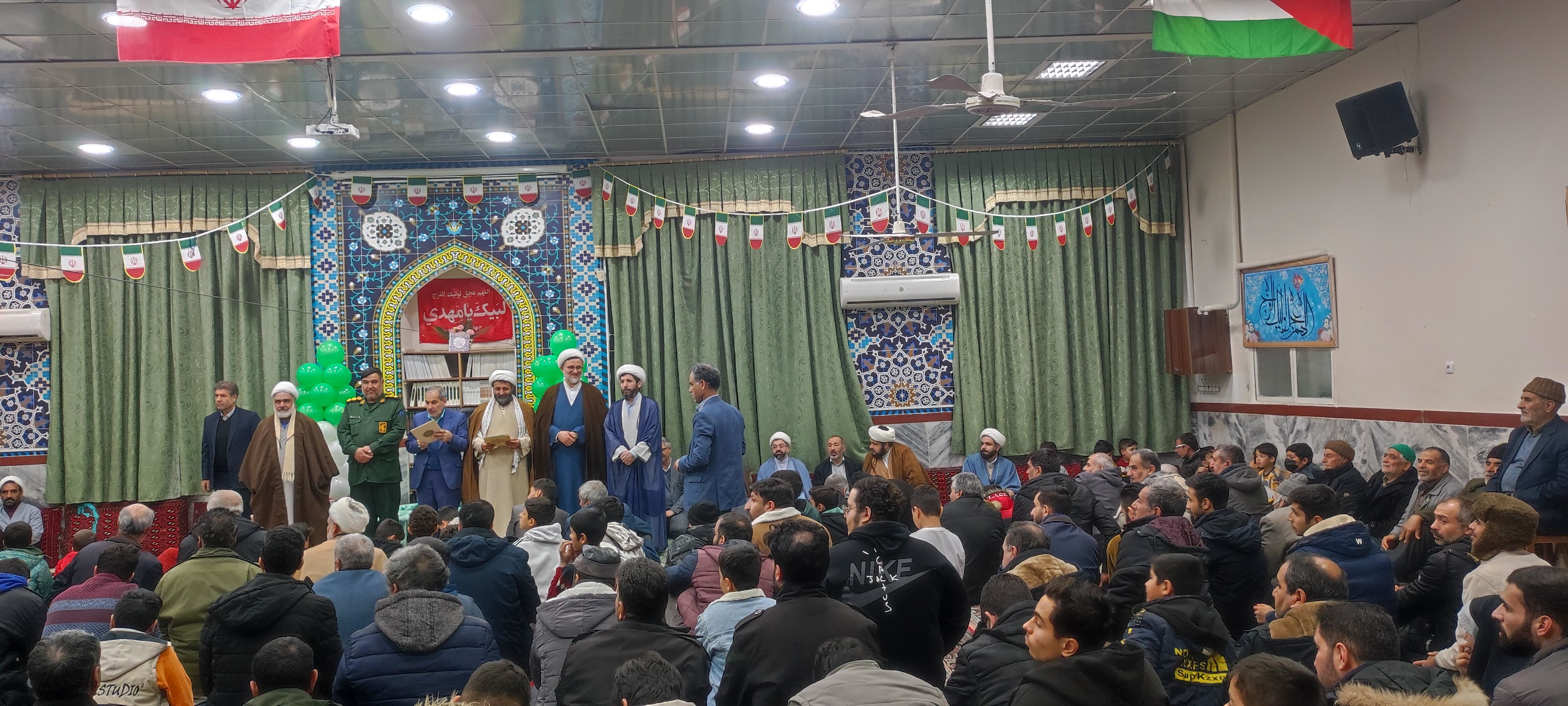 مراسم جشن انقلاب اسلامی در مسجد مسلم بن عقیل شهرستان شیروان