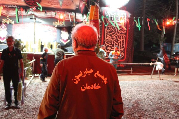 تئاتر دلدادگی در مکان سلسله الذهب نیشابور در شب هفتم محرم 