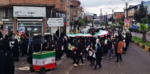 جشن بزرگ پیروزی انقلاب اسلامی در کومله