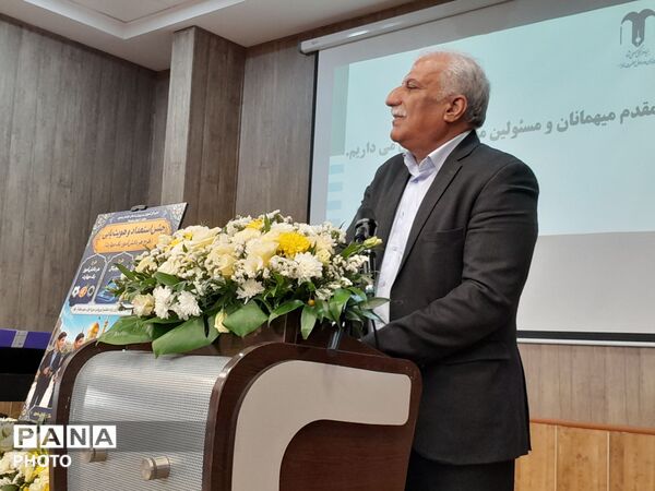 افتتاحیه سیزدهمین دوره جشنواره نوجوان خوارزمی در دبیرستان مصلی نژاد حضرت زهرا(س) ناحیه ۳ 
