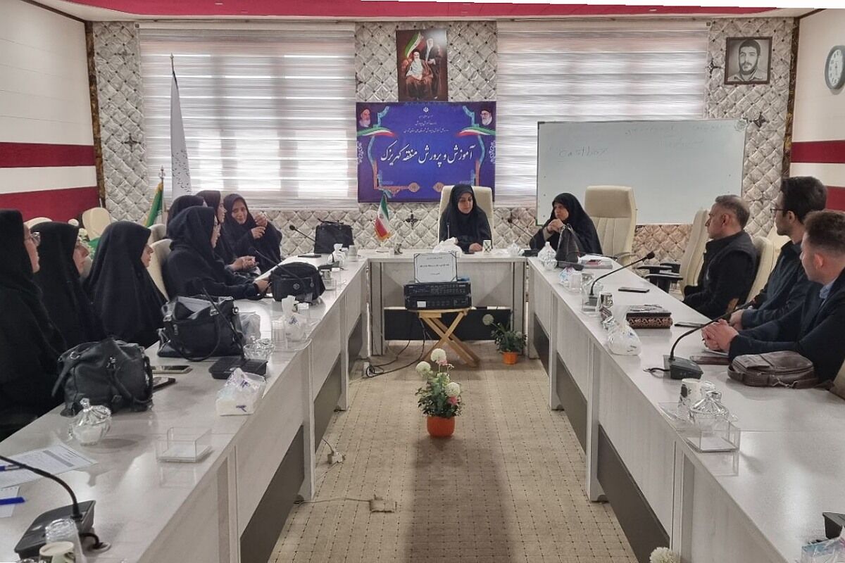  نظارت بر پایگاه تغذیه مدارس بسیار ضروری است