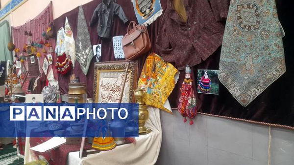 جشنواره قومی و محلی در دبستان آرمیتا مصلی نژاد ناحیه 7