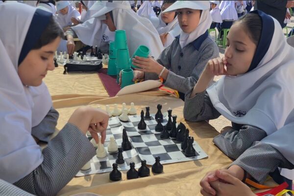 افتتاح ۱۱پروژه ورزشی ؛ طرح میدان همدلی در آباده