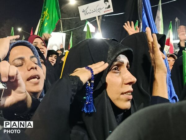 سلام فرمانده؛ زمزمه روی لب های مردم کاشمر 