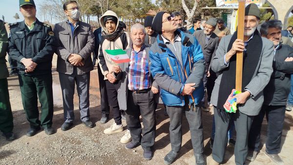 راهپیمایی پرشور ۲۲ بهمن در جلگه رخ 