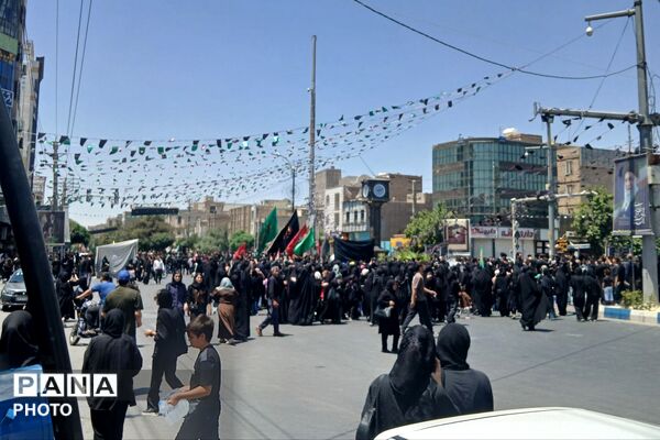 میزبانی در شهرستان رباط کریم از عزاداران امام حسین در ظهر عاشورا