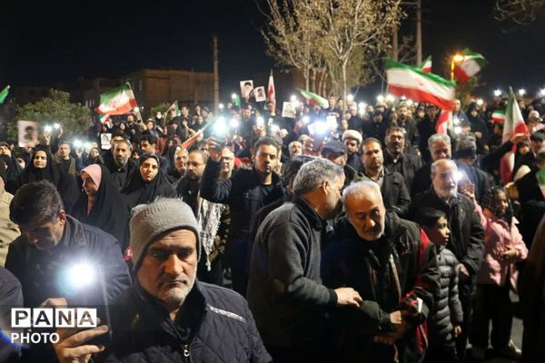 جلوه‌هایی از اتحاد و همبستگی ملی در اجتماعات شبانه مردم شهرستان قرچک