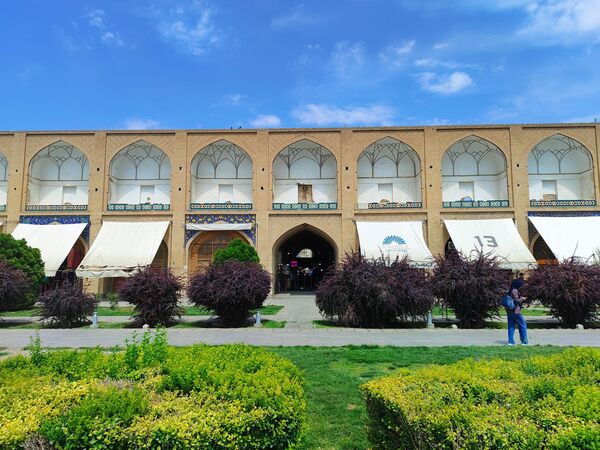 میدان امام اصفهان، شاهکاری از معماری و تاریخ