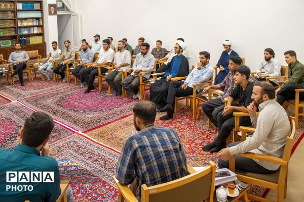 جلسه لیگ فوتسال نوجوانان مساجد فعال زنجان