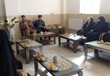 طرح مربیان همراه در مجتمع آموزشی امام حسین(ع) میبد 