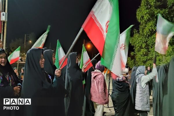 جوشش غیرت انقلابی مردم شهر بار در  اجتماعات شبانه